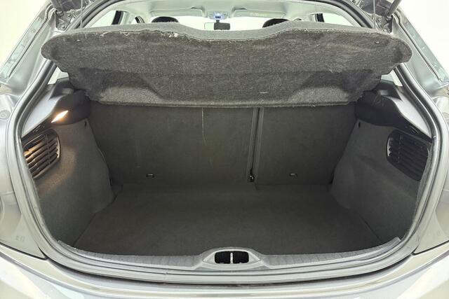 Peugeot 208 1.2 PureTech Blue Lion Cruise l Airco l Apple Carplay & Android Auto l Bluetooth l DAB l Navigatie l Perkeersensoren