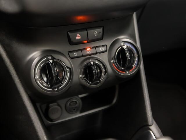 Peugeot 208 1.2 PureTech Sport (APPLE CARPLAY, NAVIGATIE, CRUISE, SPORTSTOELEN, PARKEERSENSOREN, NIEUWE APK, NIEUWSTAAT)