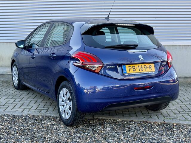 Peugeot 208 1.2 PureTech Blue Lion 5 deurs [ Fm navi,apple carplay,airco,cruise,pdc ]