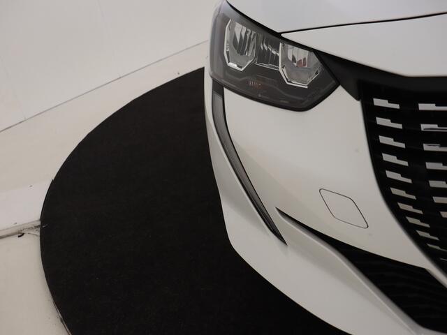 Peugeot 208 1.2 PureTech Active Pack | Apple Carplay | Parkeersensoren | 16" Velgen