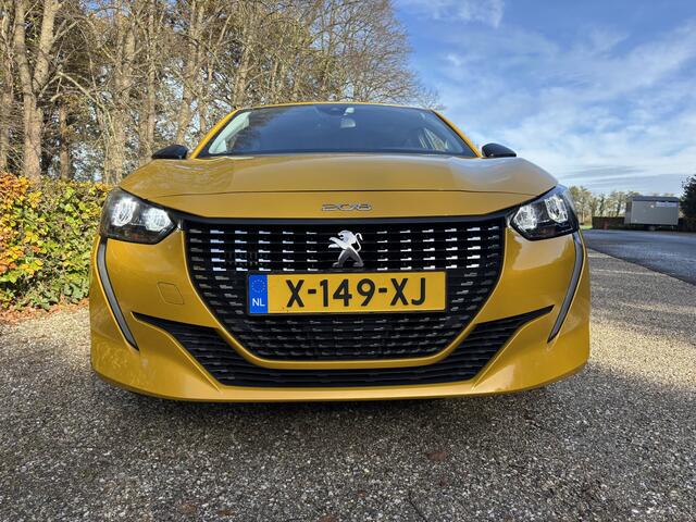 Peugeot 208 1.2 PureTech Allure / Apple Carplay-Android / Camera / Stoelverwarming