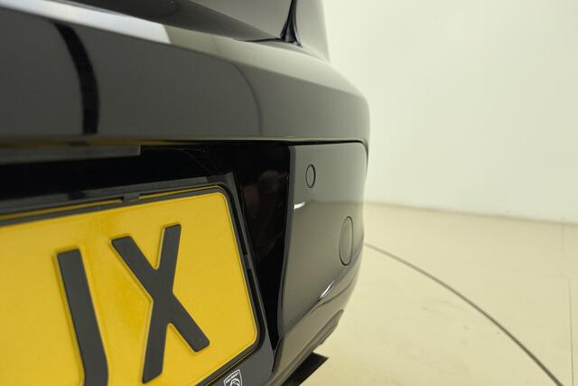 Peugeot 208 1.2 PureTech Allure Pack 3D i-Cockpit l 10'' Scherm l Camera l DAB l LED l Apple Carplay & Android Auto l Climate Control l Cruise Control l Lichtmetalen Velgen