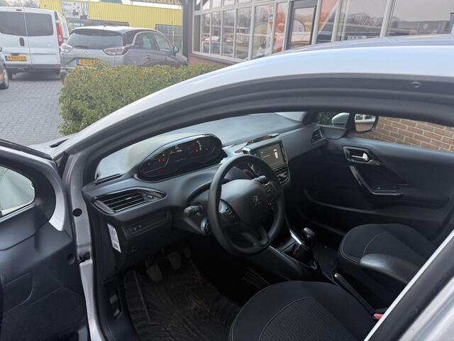 Peugeot 208 1.2 PureTech Blue Lion