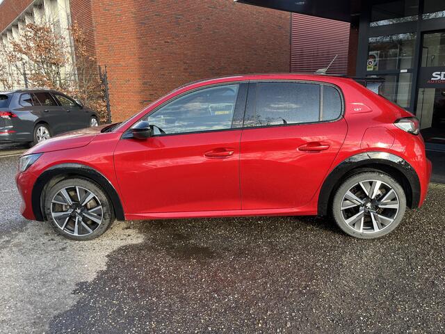 Peugeot 208 1.2 PureTech GT // FULL LED // HALF LEDER // DODEHOEK // 3D COCKPIT // CAMERA+SENSOREN // NAVI+CARPLAY //