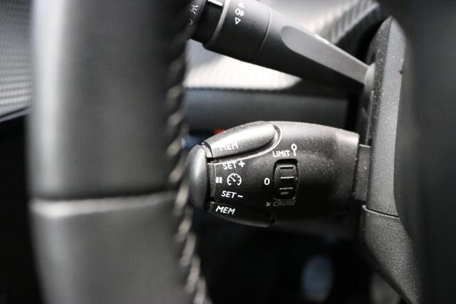 Peugeot 208 1.2 PureTech Active Pack | NAVI | CARPLAY | NL AUTO | NAP |