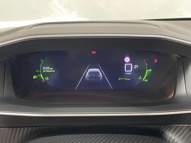 Peugeot 208 1.2 PureTech 100pk Automaat Allure Pack Peugeot 208 1.2 PureTech 100pk Aut. Allure Pack Navigatie Apple Carplay/Android Auto Camera Parkeersensor achter Cruise Control Virtual Cockpit Climate Control Getinte ramen