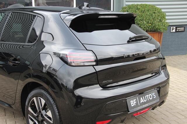 Peugeot 208 1.2 Hybrid 110 e-DCS6 Allure 110Pk Aut | 360 Camera | Navi | Dig. Cockpit | Cruise | Android | Carplay | PDC | Dodehoek detector | LED | LMV16" | Zeer nette