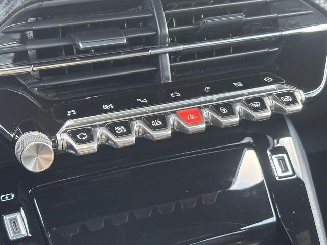 Peugeot 208 1.2 PureTech GT | Apple Carplay/Android auto | Half leder | Navigatie | Parkeercamera | All season banden