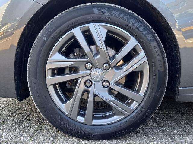 Peugeot 208 1.2 PureTech Active Pack ** Lage km stand **