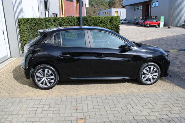 Peugeot 208 1.2 PureTech Active Pack Led Navi-Carplay Stoelverwarmng Cruise-Control