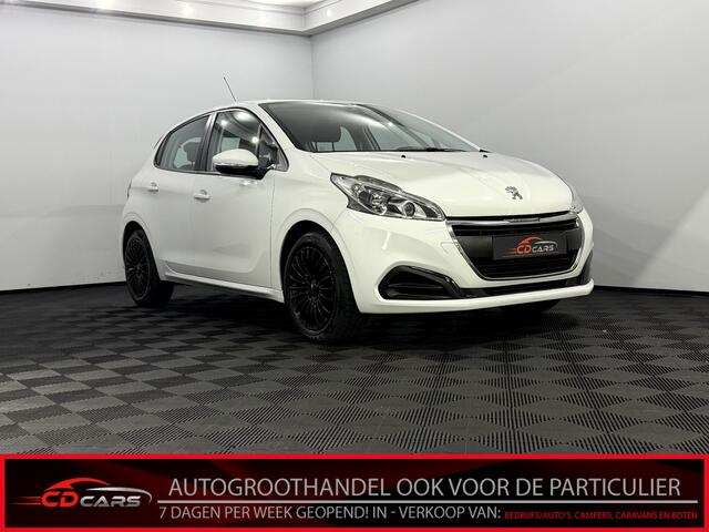 Peugeot 208 1.2 PureTech Active Airco, Navi, Cruise control, Sportief velgen, Mistlamp, Radio