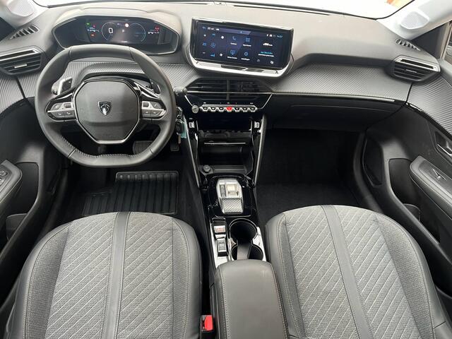 Peugeot 208 Hybrid 110 e-DCS6 Allure | Adaptive Cruise Control | Parkeersensoren voor + achter | Carplay/Android Auto |