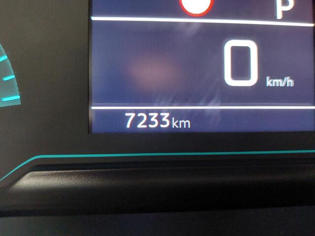 Peugeot 208 1.2 Hybrid 110 e-DCS6 Style ALL-INRIJKLAARPRIJS/Camera/Apple carplay/Cruise Controle/Airco