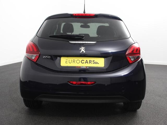 Peugeot 208 1.2 PureTech 110pk Automaat Allure Cruise control Parkeersensoren achter LED Navigatie Climate Control Extra Getint glas Lichtmetalen Velgen