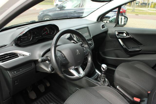 Peugeot 208 1.2 PureTech Allure