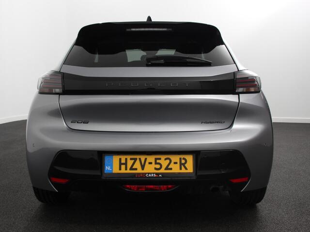 Peugeot 208 Automaat Allure | Navigatie | Apple Carplay/ Android Auto | Camera | Parkeersensoren | Adaptive Cruise Control | Stoelverwarming | Ledverlichting | Climate control