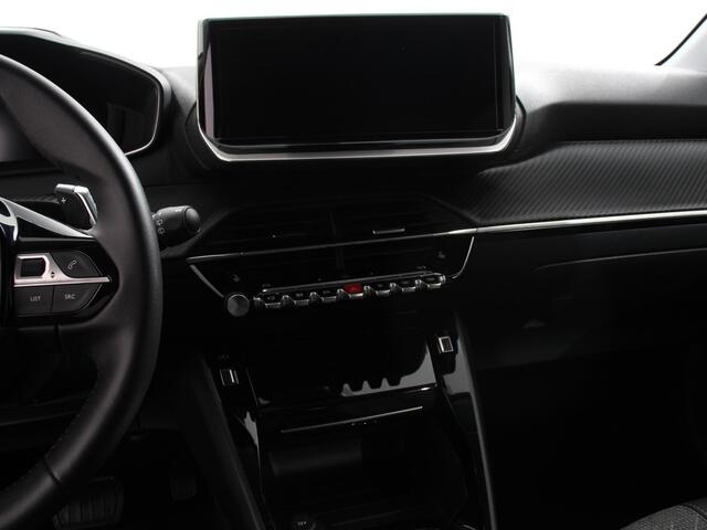 Peugeot 208 Automaat Allure | Navigatie | Apple Carplay/ Android Auto | Camera | Parkeersensoren | Adaptive Cruise Control | Stoelverwarming | Ledverlichting | Climate control