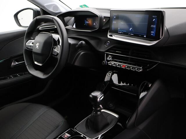 Peugeot 208 1.2 PT ALLURE PACK + ADAPTIVE CRUISE | CAMERA | STOELVERWARMING | CARPLAY | LED | PRIVACY