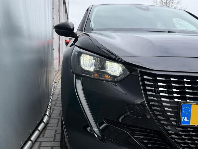 Peugeot 208 BWJ 2022 1.2 PureTech 101 PK Allure Pack AUTOMAAT | HALF LEDER | FULL LED | CAMERA | CAPLAY + ANDROID | KEYLESS | CLIMA | CRUISE | LMV | PDC