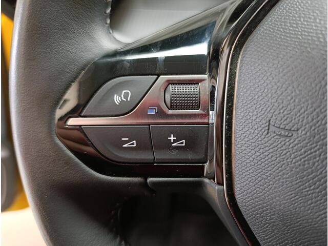 Peugeot 208 1.2 PureTech Active Pack AIRCO | LMV | CV OP AFSTAND | NAVI | PDC | CRUISE CONTROL