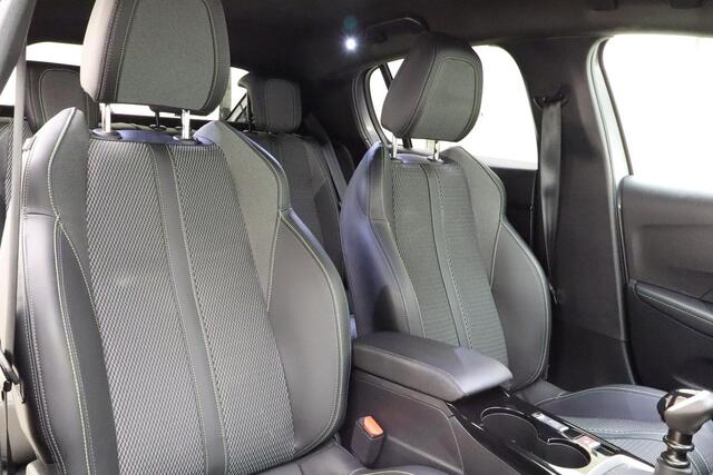 Peugeot 208 1.2T 100pk GT | Navigatie | Climate & Cruise Control | 3D-Cockpit | Parkeersensoren | Camera