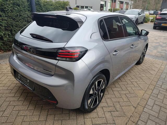 Peugeot 208 1.2 Hybrid 110 e-DCS6 Allure Automaat Carplay-Navigatie Led