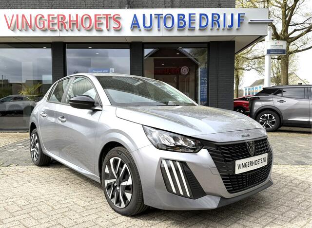Peugeot 208 1.2 Hybrid 110 e-DCS6 Style * Automaat * * Navighatie & Spotify via Apple Carplay / Android Auto geheel dtaadloos * Airco * Cruise Control * Parkeersensoren * Vingerhoets; Vierde Generatie Eersteklas Service. Al meer dan 100 jaar een begrip in de Brabant