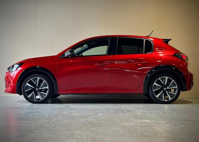 Peugeot 208 1.2 PureTech GT-Line |Camera |Keyless |Navi |Cruise Control