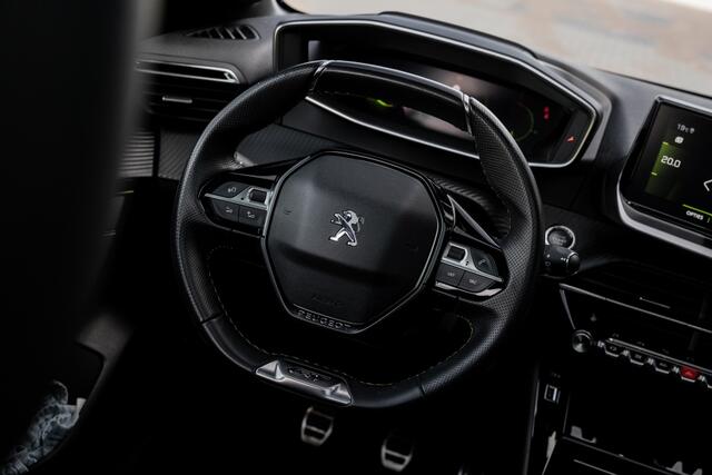 Peugeot 208 1.2 PureTech GT Pack | Pano | CarPlay | Camera |