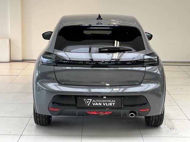 Peugeot 208 1.2 Hybrid 110 e-DCS6 GT Vision en navigation pack, Drive assist plus pack, Gris Selenium metaallak.