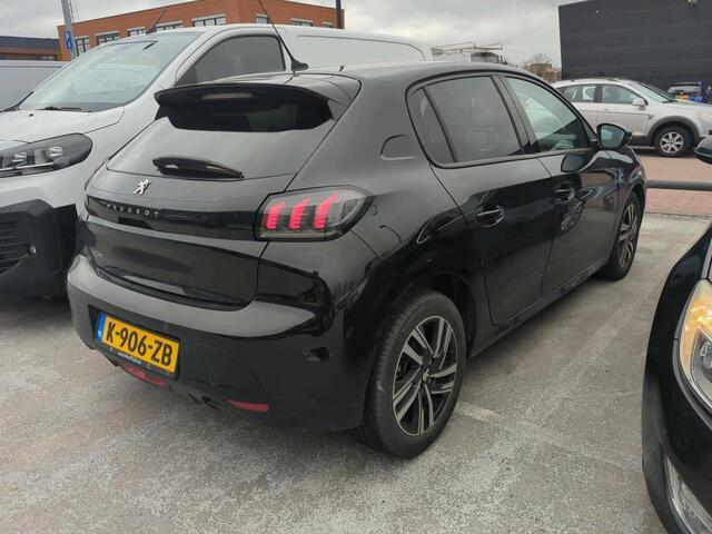 Peugeot 208 1.2 PureTech Allure Pack ALL-INRIJKLAARPRIJS/Apple-Carplay/Keyless/Donker glas/16"Velgen