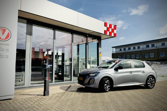 Peugeot 208 Hybrid e-DCS6 Style
