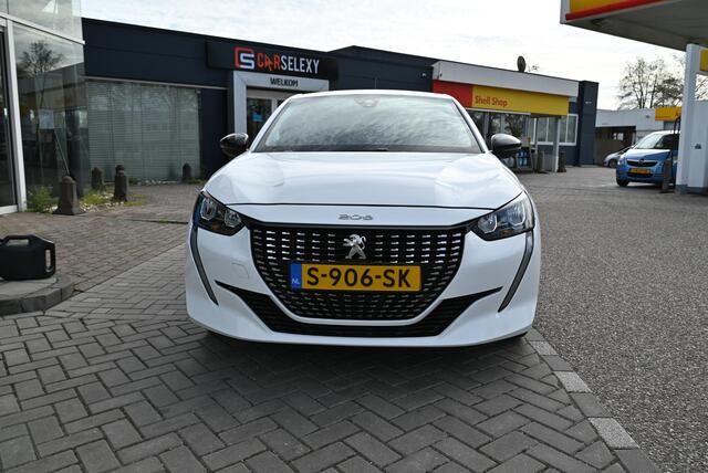 Peugeot 208 1.2 PureTech Active Pack automaat