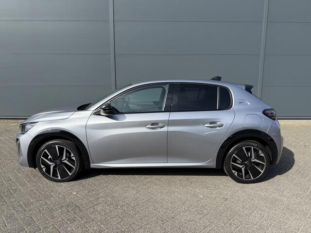 Peugeot 208 100pk GT (Camera - Keyless Entry - Parkeersensoren V+A - LED - Navigatie - Automatische Airco - Draadloos laden - Apple Carplay - 3D Cockpit)