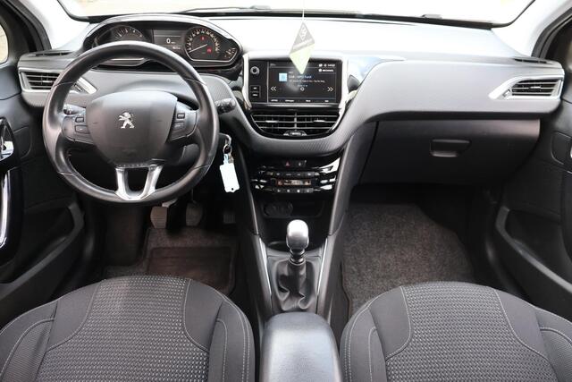 Peugeot 208 1.2 Blue Lease Allure 2e Eigenaar | Volledig Onderh | NAP | BTW | Pano | Navi | Carplay | Climate | LED | Cruise | DAB | Start/Stop | Hill-Hold | PDC