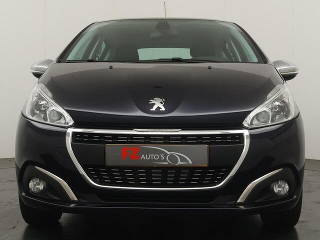 Peugeot 208 1.2 PureTech Blue Lease Executive - Navigatie - Climate Control - Trekhaak