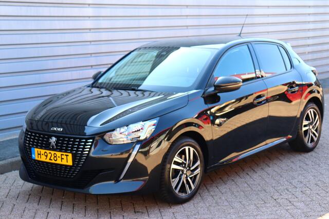 Peugeot 208 1.2 PureTech Blue Lease Allure O.a: Camera, PDC, Carplay, Clima, Navi, Cruise, Etc. All-in prijs!