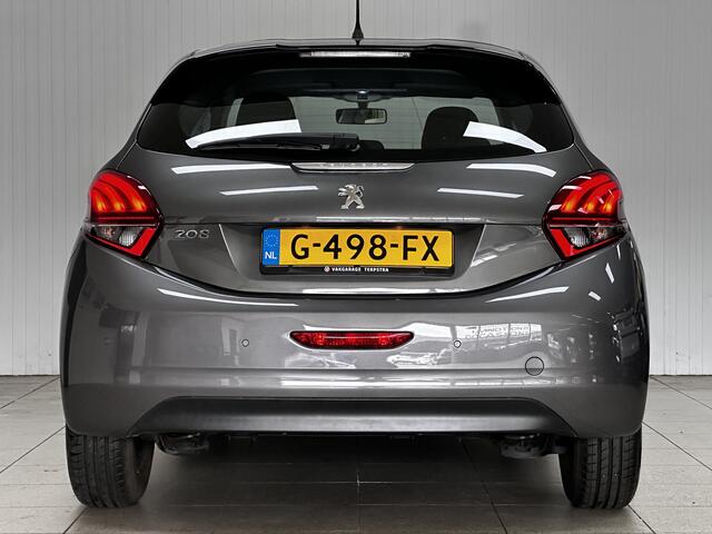 Peugeot 208 1.2 PureTech Active/ D-Riem verv: 93.000 KM!/ Apple + Android/ DAB+/ Navi/ Airco/ Cruise/ Elek. pakket/ Isofix/ Bluetooth/ Multi. Stuur/ Mistl./ PDC/ Dakspoiler/ LED Dagrijverl.