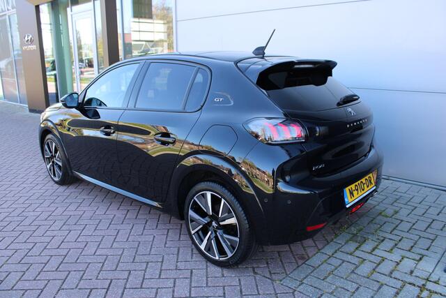 Peugeot 208 1.2 PureTech GT Automaat Panoramadak Airco Navi Camera Carplay Dealer onderhouden