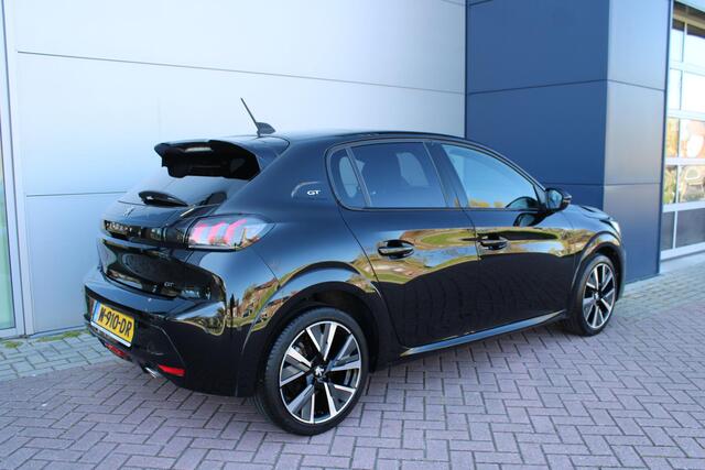 Peugeot 208 1.2 PureTech GT Automaat Panoramadak Airco Navi Camera Carplay Dealer onderhouden