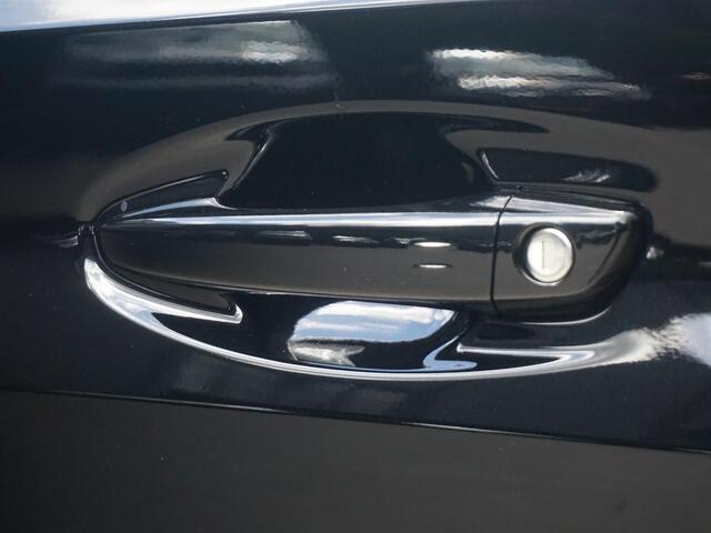 Peugeot 208 1.2 Hybrid 110 e-DCS6 Allure 360 camera