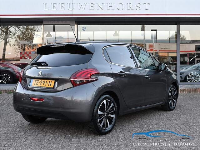 Peugeot 208 1.2 PureTech Tech Edition, AUTOMAAT, camera, clima, cruise, S/S, LED, 2 x PDC, LMV, NL-dealerauto