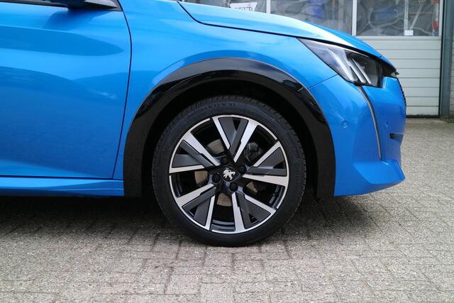 Peugeot 208 1.2 PureTech GT | Automaat | Weinig KM! |