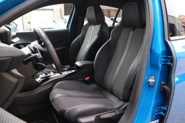 Peugeot 208 1.2 PureTech GT | Automaat | Weinig KM! |