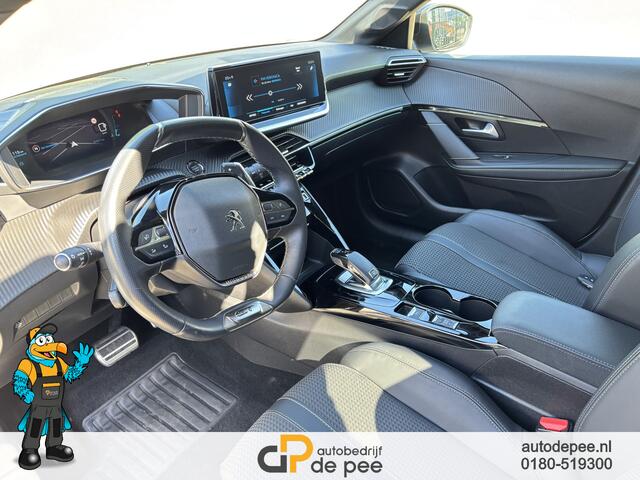 Peugeot 208 1.2 PureTech GT-LINE Allure Pack GARANTIE/GT-LINE/CRUISE/CLIMA/CARPLAY/TREKHAAK/CAMERA/LICHTMETAAL/KEYLESS rijklaarprijs!