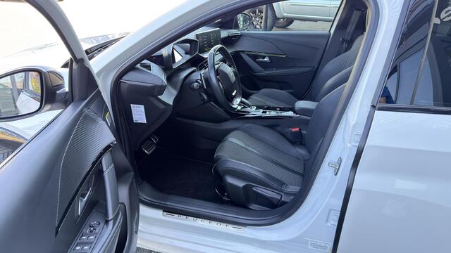 Peugeot 208 1.2 PureTech Allure Pack automaat - eerste eigenaar