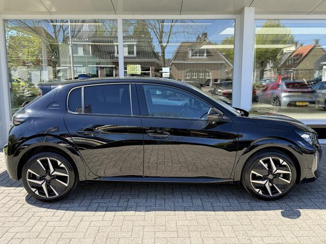 Peugeot 208 1.2 Hybrid 145 e-DCS6 GT | Climate & Cruise Control | Achteruitrijd Camera | AppleCarplay/Android Auto |