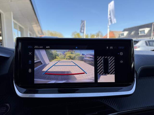 Peugeot 208 1.2 Hybrid 145 e-DCS6 GT | Climate & Cruise Control | Achteruitrijd Camera | AppleCarplay/Android Auto |