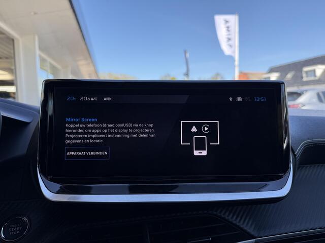 Peugeot 208 1.2 Hybrid 145 e-DCS6 GT | Climate & Cruise Control | Achteruitrijd Camera | AppleCarplay/Android Auto |