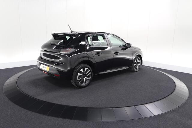 Peugeot 208 1.2 Hybrid 110 e-DCS6 Style | Parkeersensoren | Apple Carplay | Cruise Control | Airco